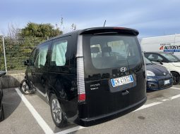 
										HYUNDAI STARIA full									