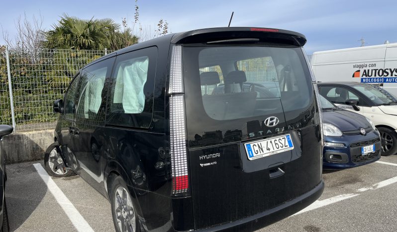 
								HYUNDAI STARIA full									