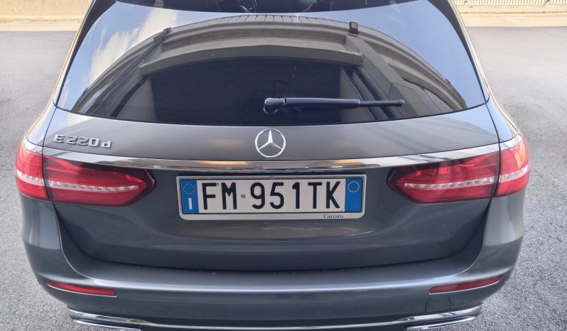 
								MB-E 220 D full									