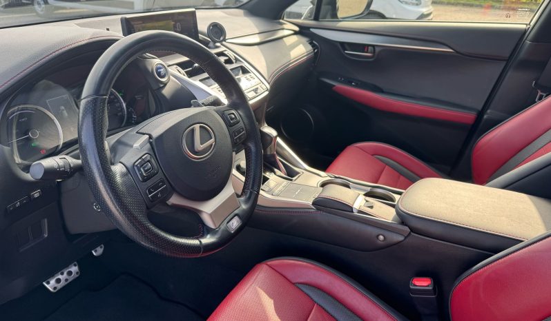 
								LEXUS NX-300h F-SPORT full									