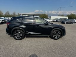 
										LEXUS NX-300h F-SPORT full									