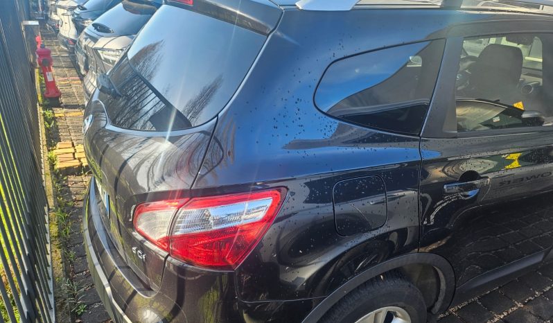 
								NISSAN QASHQAI+2 full									
