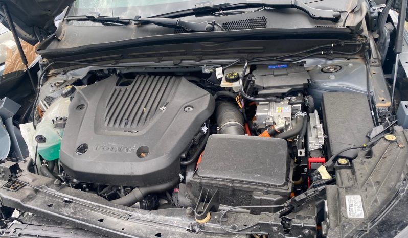 
								VOLVO XC-40 Plugin full									