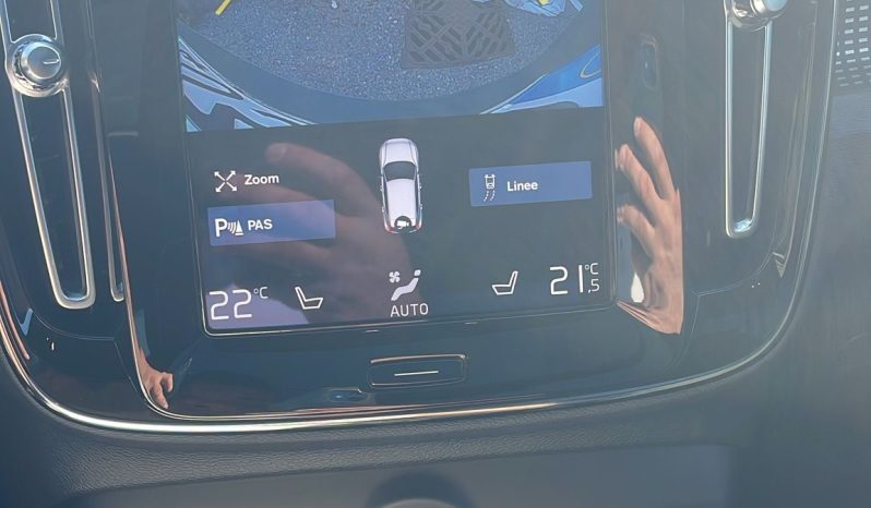 
								VOLVO XC-40 Plugin full									