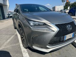 
										LEXUS NX-300 h F-SPORT full									