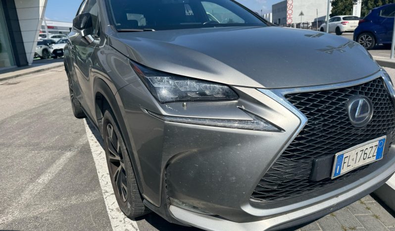
								LEXUS NX-300 h F-SPORT full									