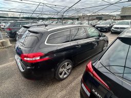 
										PEUGEOT 308 SW full									