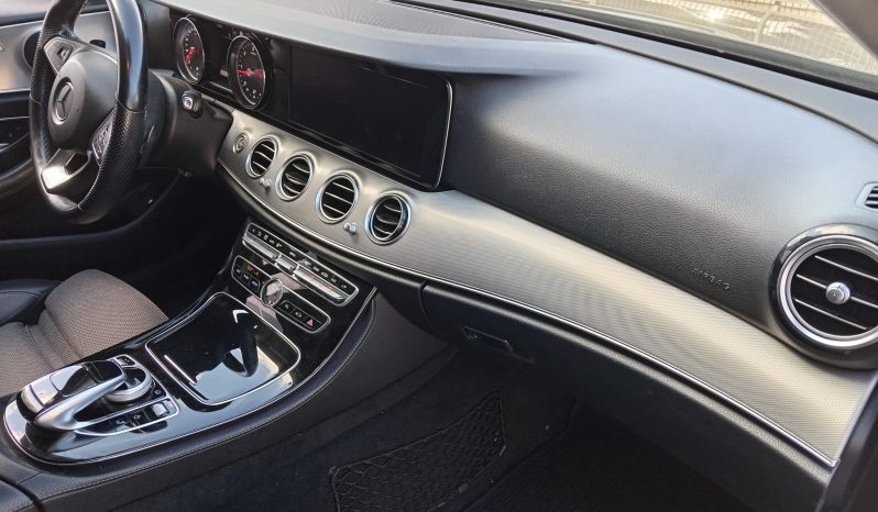 
								MB-E 220 D full									
