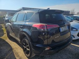 
										TOTOTA RAV-4 full									