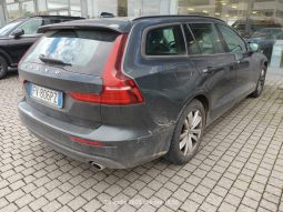 
										VOLVO V-60 full									