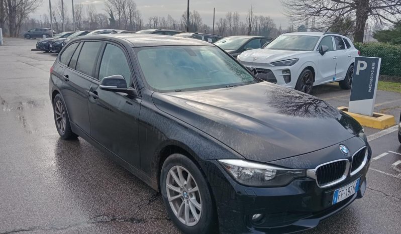 
								BMW 320 full									