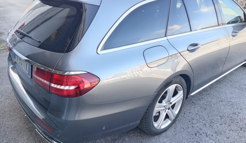 
								MB-E 220 D full									