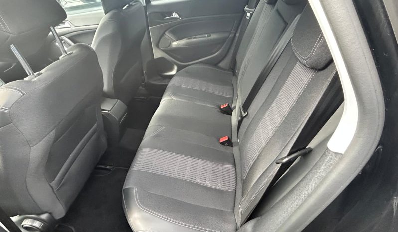 
								PEUGEOT 308 SW full									