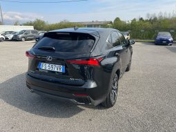 
										LEXUS NX-300h F-SPORT full									