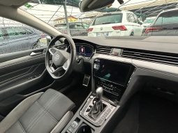 
										Volkswagen PASSAT ALLTRACK full									