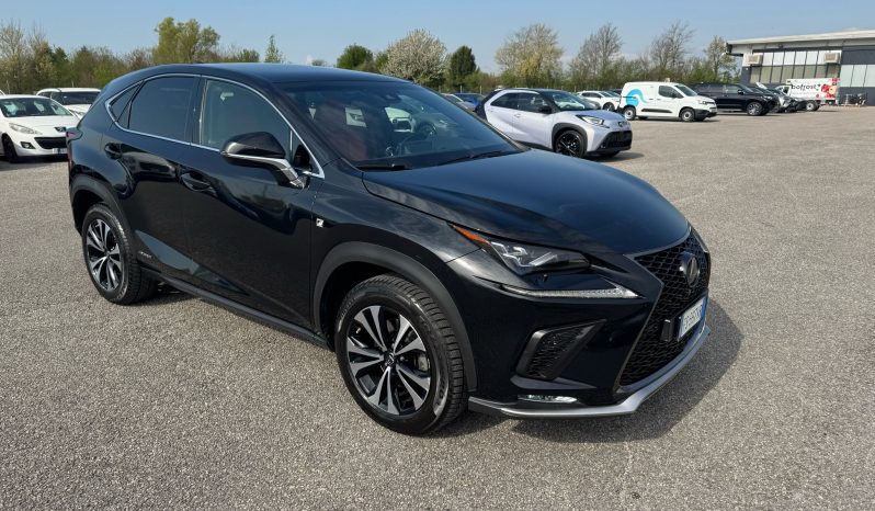 
								LEXUS NX-300h F-SPORT full									