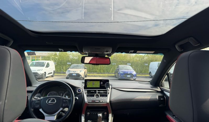 
								LEXUS NX-300h F-SPORT full									