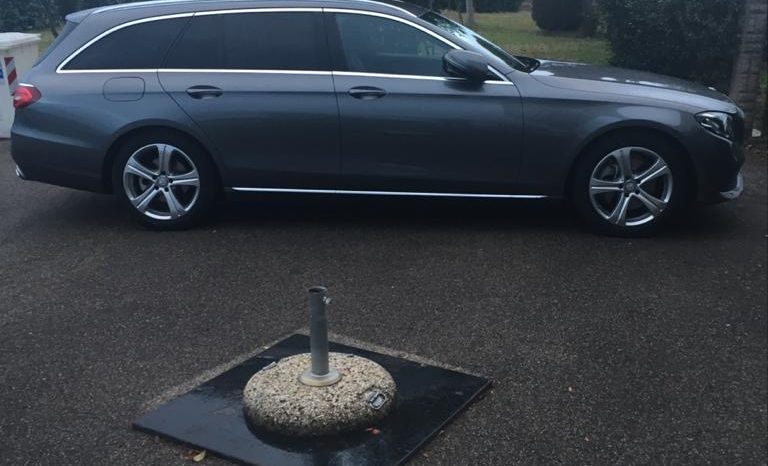 
								MB-E 220 D full									