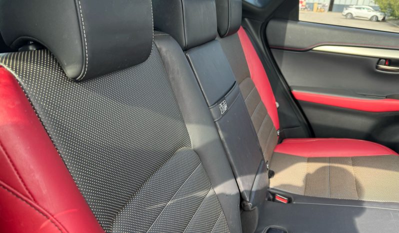 
								LEXUS NX-300h F-SPORT full									