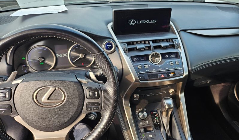 
								LEXUS NX-300h SPORT full									