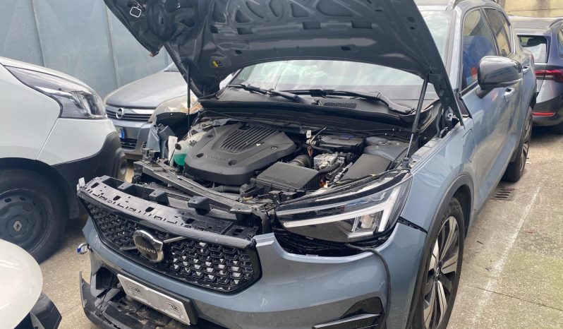 
								VOLVO XC-40 Plugin full									