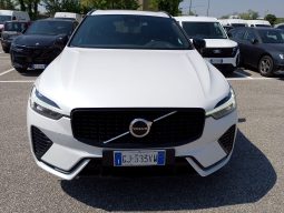 VOLVO XC-60 R-Design