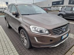 
										VOLVO XC-60 full									