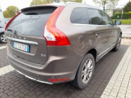 
										VOLVO XC-60 full									