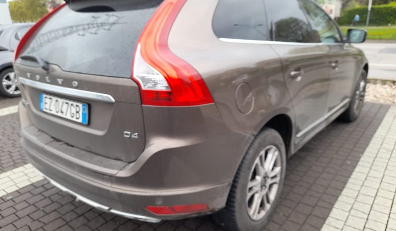 
								VOLVO XC-60 full									