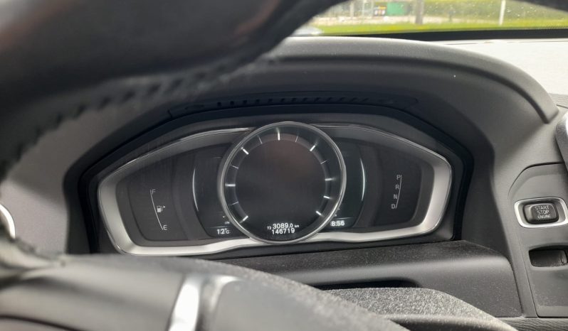 
								VOLVO XC-60 full									